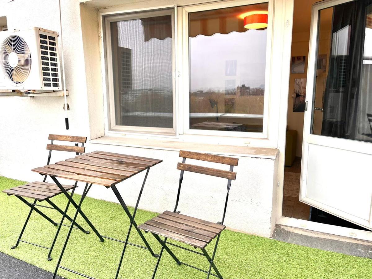 Appartamento Panoramic Lil' Paris Bucarest